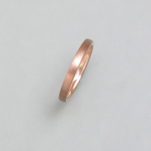 Schmaler Ring aus Rotgold - Gold - rosé - dezent - matt