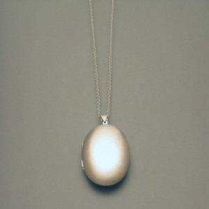 grosses Silber-Medaillon - elegant