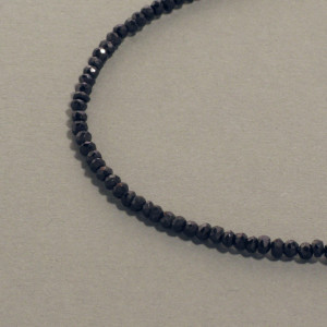 Kette, Spinell facettiert, klein - Silber - schwarz - dezent