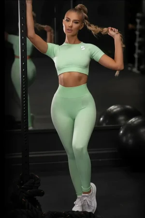 Sporty Seamless Solid Set - Light Green , L