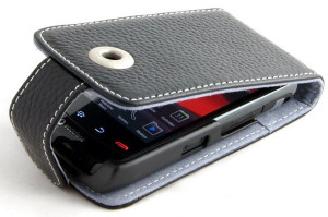StilGut - Exkl. Ledertasche für BlackBerry Storm2 9520