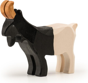Trauffer Walliserziegenbock stehend