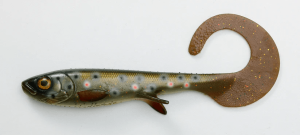 Wolfcreek Lures Wolfcreek Curly 22 cm + Tail 75Gram (Färg: #C085 Motoroil Trout)