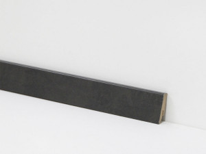Vinyl Sockelleiste für Check Nr. 2869-TB24 mit den Abmessungen 18 x 58 x 2400 mm