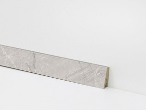 Vinyl Sockelleiste für Check Nr. 2141-TB24 mit den Abmessungen 18 x 58 x 2400 mm