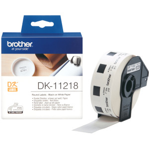 Etykiety do Brother DK-11218 czarny nadruk na białym tle, 24 mm średnicy 1000szt etykiet na rolce oryginalna