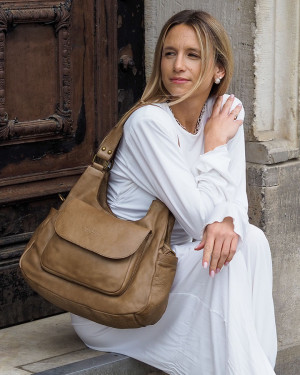 Włoska torebka skórzana z kieszenią z przodu retro bag handmade - MARCO MAZZINI beż cappuccino