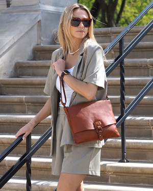 Torebka skórzana listonoszka stylowy minimalizm ala messenger leather bag - MARCO MAZZINI camel