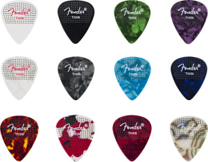 Fender 351 Dotted Celluloid Picks 12-Pack Medium
