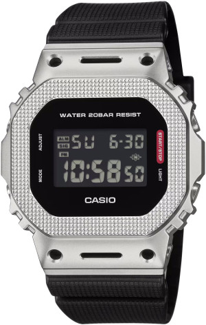 Zegarek Casio G-SHOCK GM-5600M-1ER / G-SHOCK MODERN INDUSTRIAL / męski
