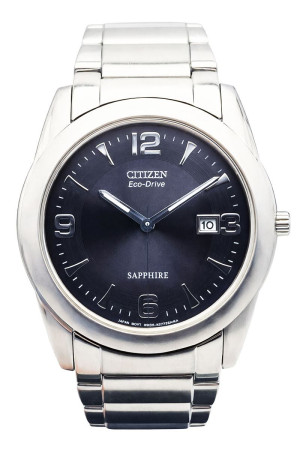 Piękny Citizen Eco-Drive Sapphire – Unikatowy egzemplarz z czarną tarczą