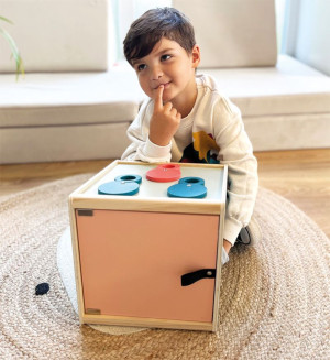 Drewniana skrzynka sensoryczna Small Foot- sklep z zabawkami online