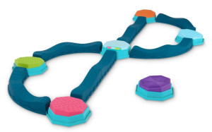 Modułowa ścieżka sensoryczna z dźwiękami 14 elementów Balance & Groove B.Toys- sklep z zabawkami online
