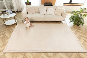 Mata piankowa dla dzieci Dywan do pokoju dziecięcego Coral Velvet z pianką memory 280 x 200 cm Beżowy Hakuna Matte- sklep z zabawkami online