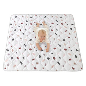 Pikowana mata do zabawy Dywan dziecięcy kwadratowy Quilted Play Mat 127 x 127 cm Confetti Hakuna Matte- sklep z zabawkami online