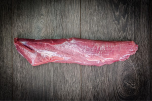 Kalbsfilet - Jetzt bestes Filet vom Kalb frisch & gekühlt vom Metzger online bestellen!