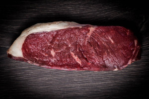 Premium Dry Aged Rumpsteak, deutsche Färse, frisch vom Metzger