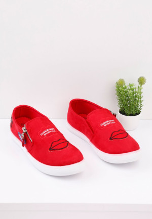 Slip on czerwone 8 Hartmann