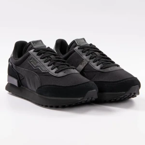 Basket Puma future rider play on Homme Noir 37