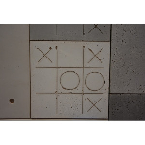 Tic Tac Toe fliese (1m2) - Ecru